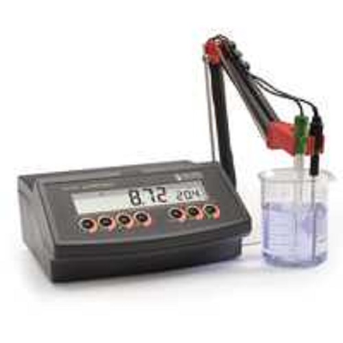 Bench Top pH Meter HI2211 Hanna Instruments