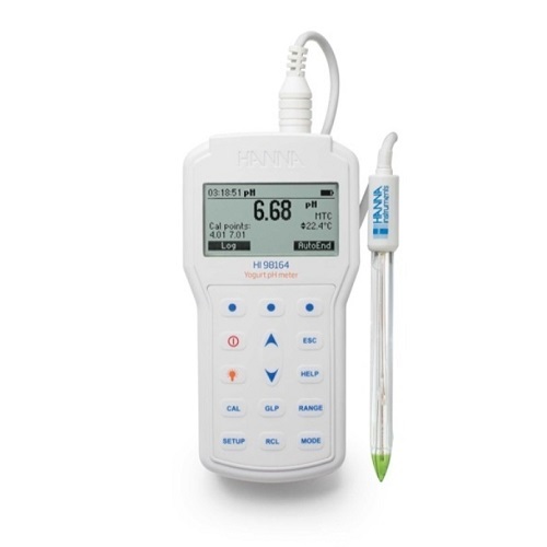 hand-held HI98164 pH meter yoghurt